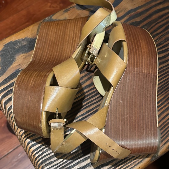Michael Kors Wooden Wedge Sandals SZ 9.5 - Picture 4 of 5